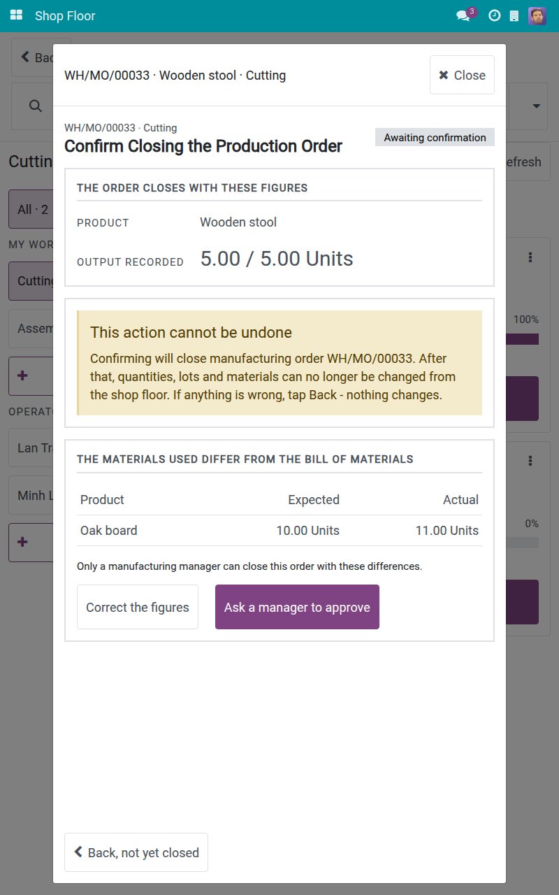 The order closing screen with the consumption differences table and the Ask a manager to approve button