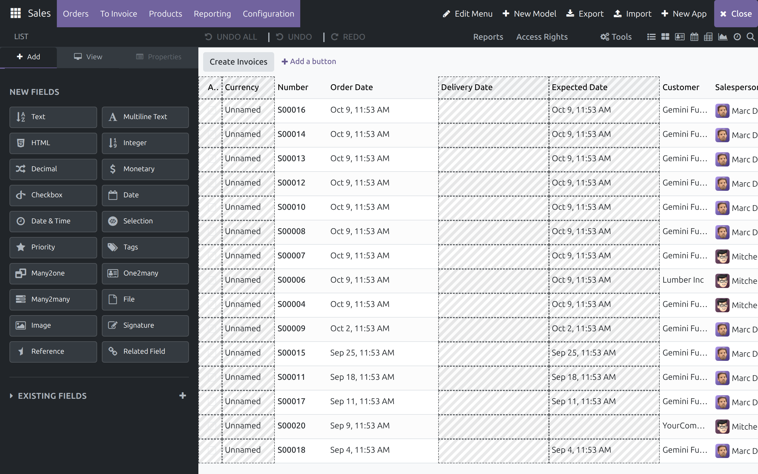 The Customizer open on the Sales Orders list, showing the dark top bar, the toolbar, the live canvas and the left panel with the New Fields tiles